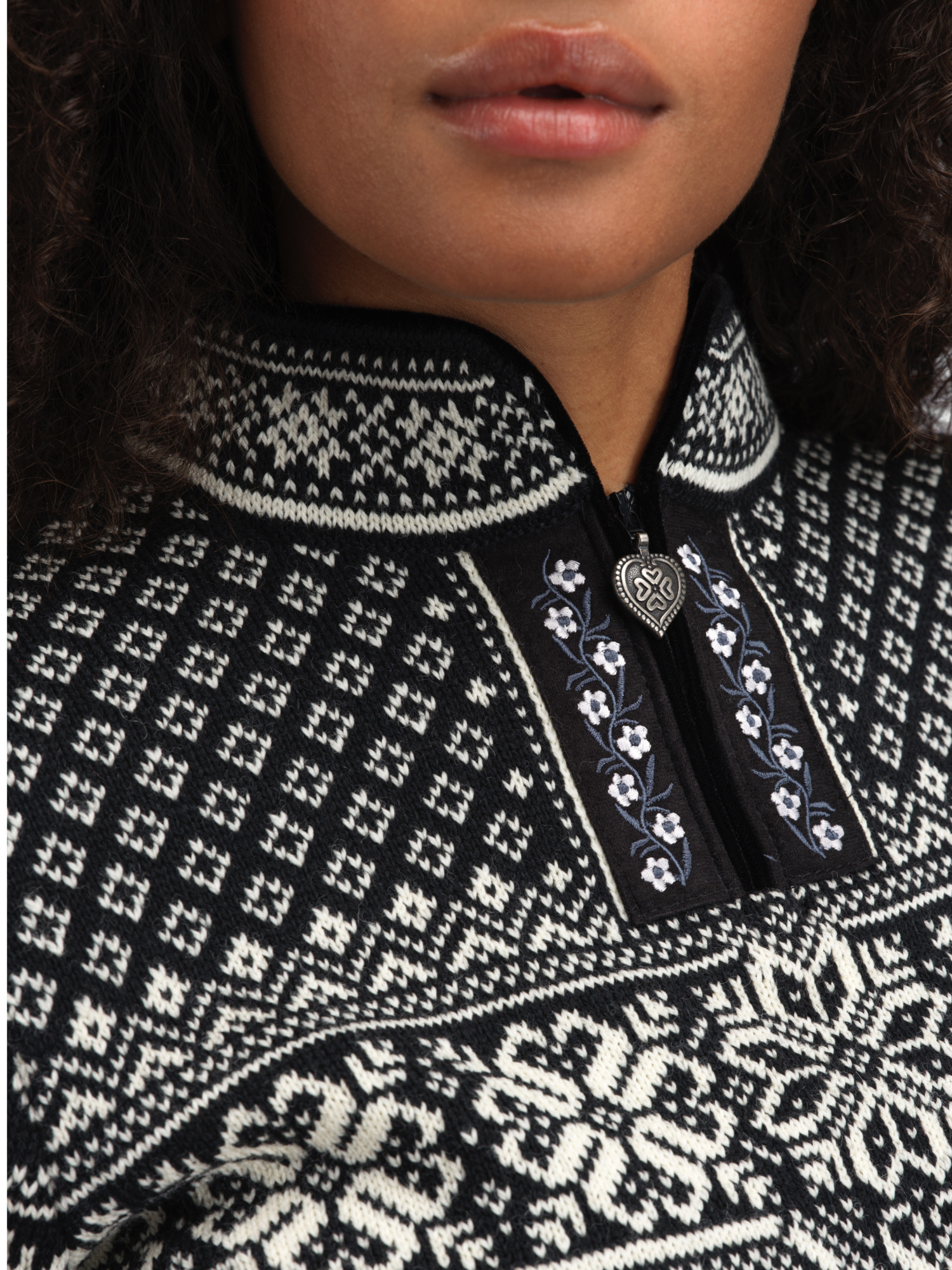 Peace Fem Sweater Black Offwhite - Dale of Norway