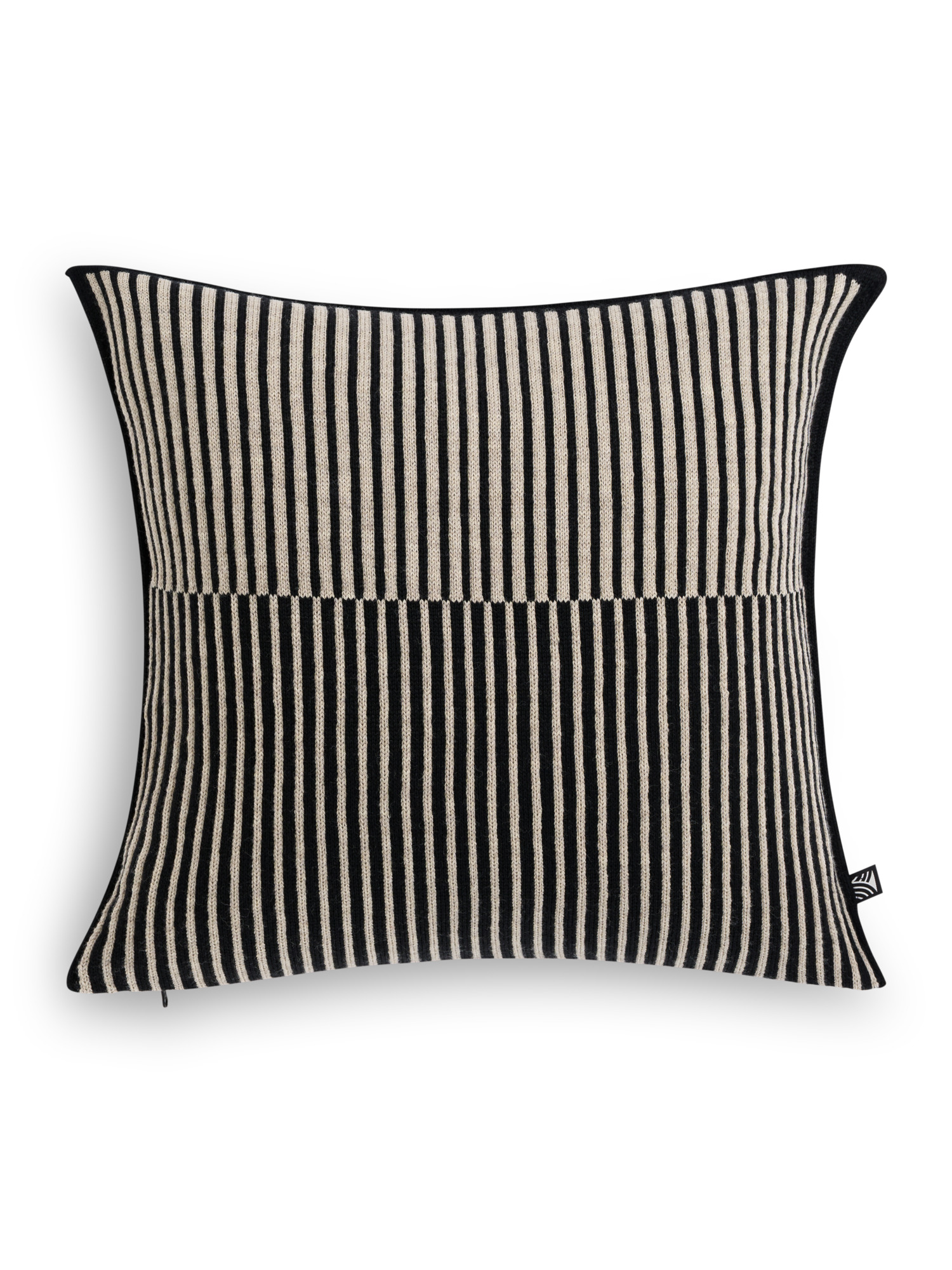 Skarstind Pillow Cover Black Sand