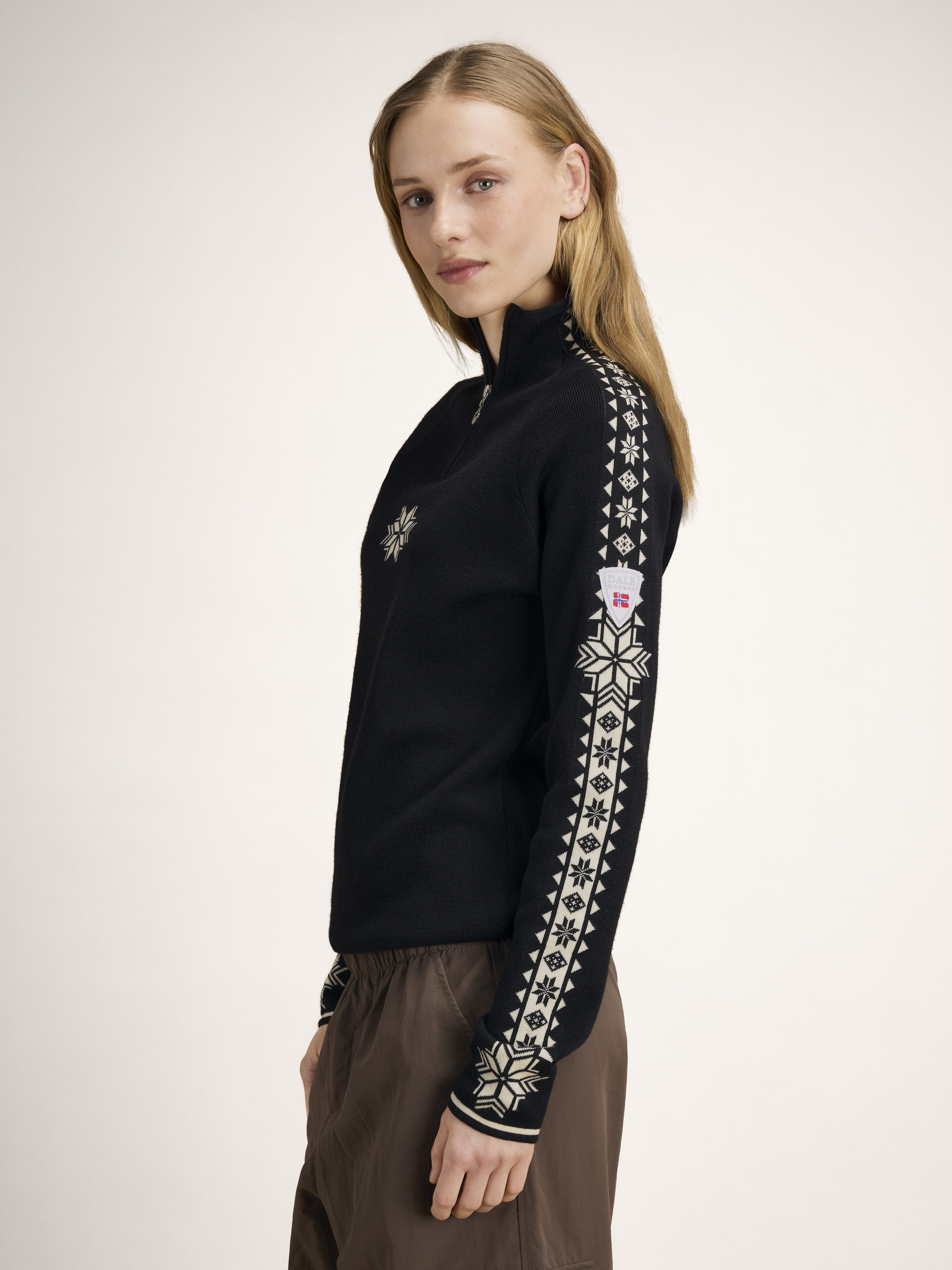 Geilo Women’s Sweater - Merino Wool Black Offwhite