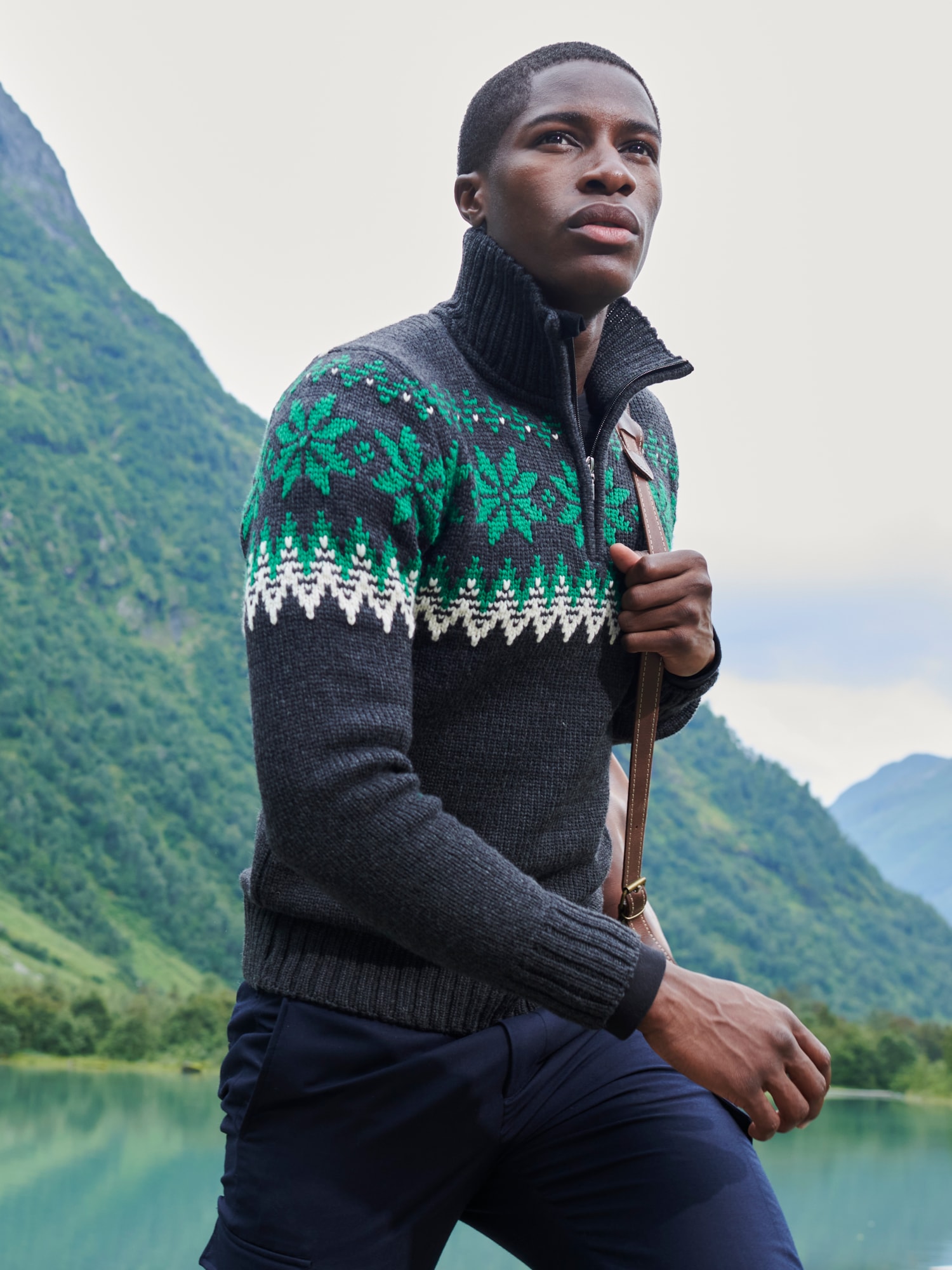 Myking Masc Sweater Darkgrey Brightgreen - Dale of Norway