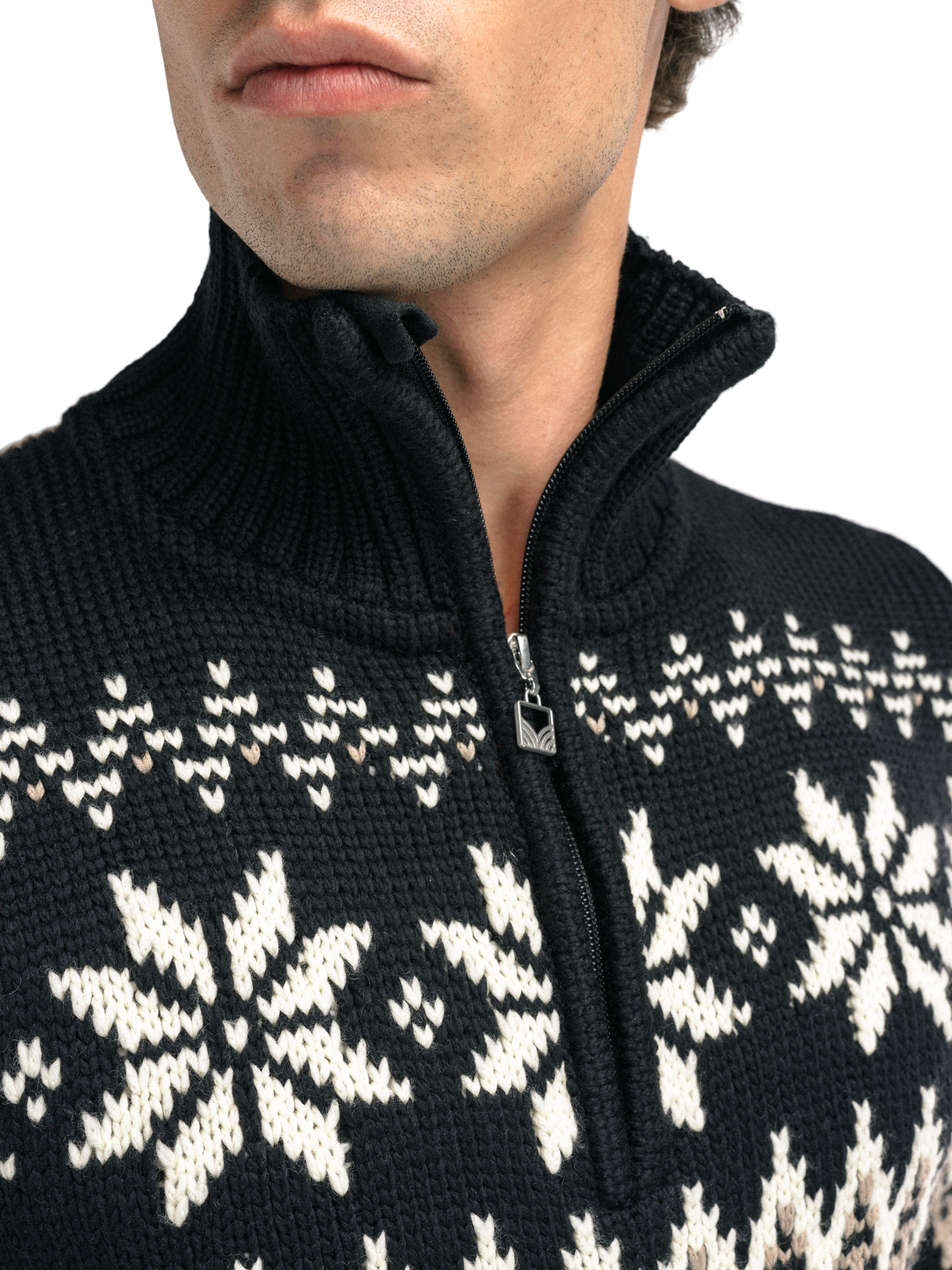 (取寄) ダーレオブノルウェー メンズ マイキング セーター Dale of Norway men Myking Sweater Black/Raspberry Dale of Norway Myking Sweater Black/Raspberry SM (Men's 34