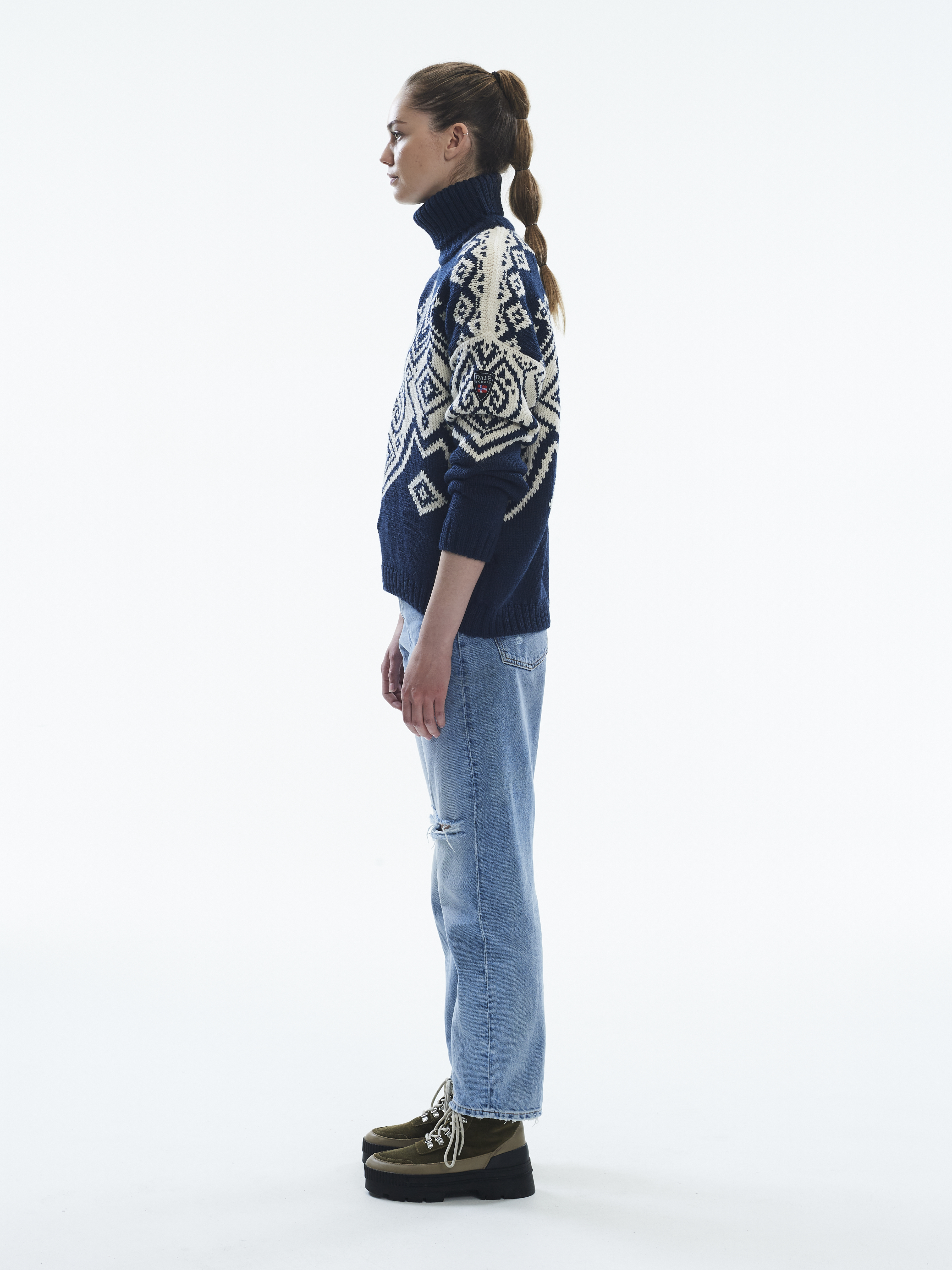 Falun Women’s Sweater - Alpaca & Merino wool Blue White