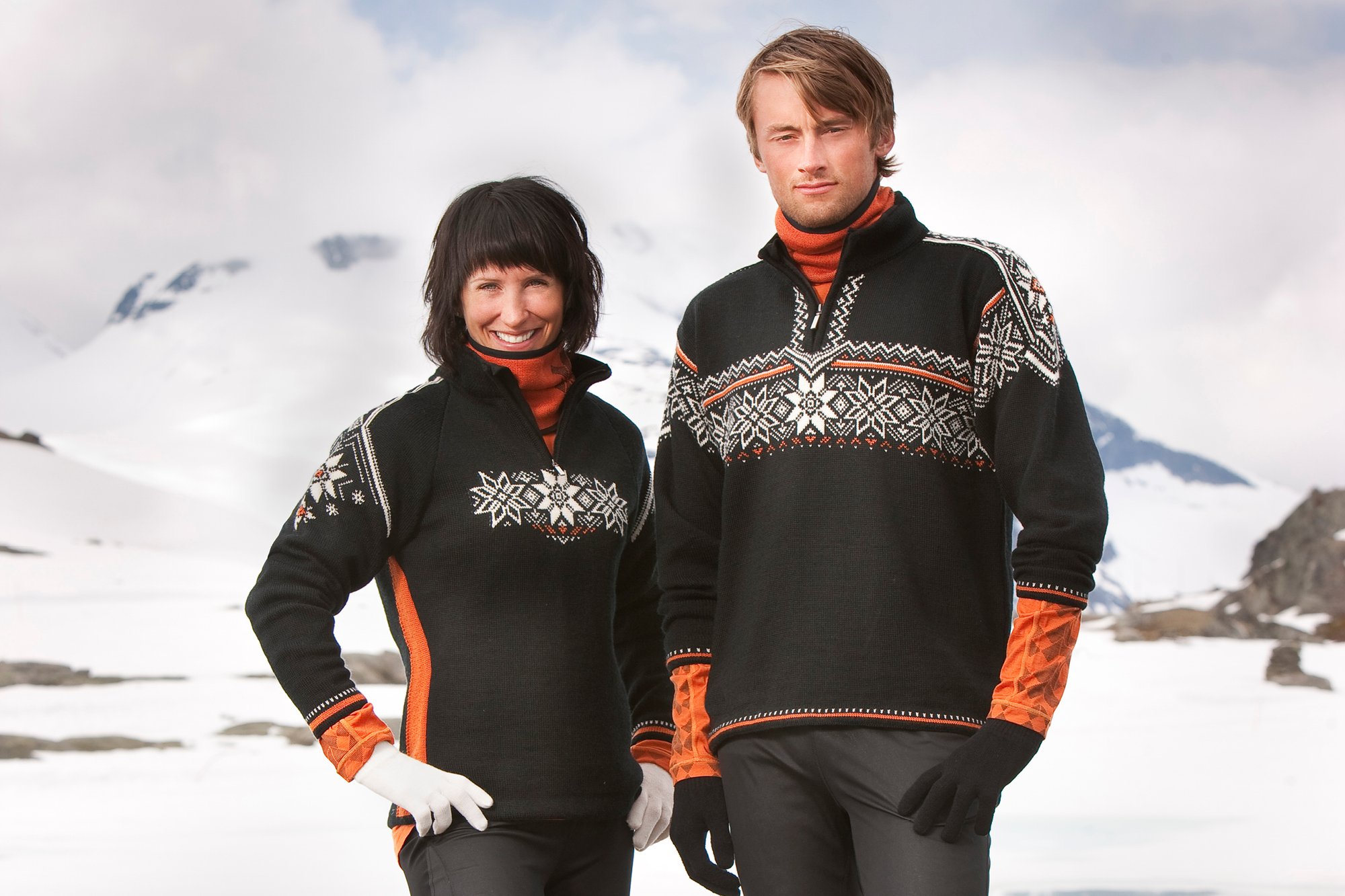 Ski-VM Oslo  2011På bildet: Marit Bjørgen og Petter Northug i den offisielle VM-genseren. 